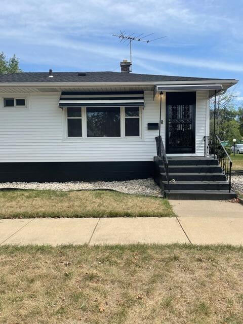 Property Photo:  2099 Roosevelt Street  IN 46404 