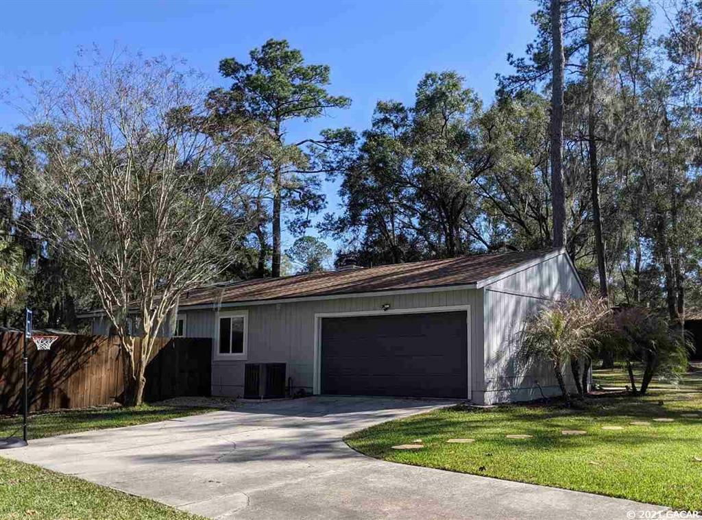 Property Photo:  4335 NW 70th Terrace  FL 32606 