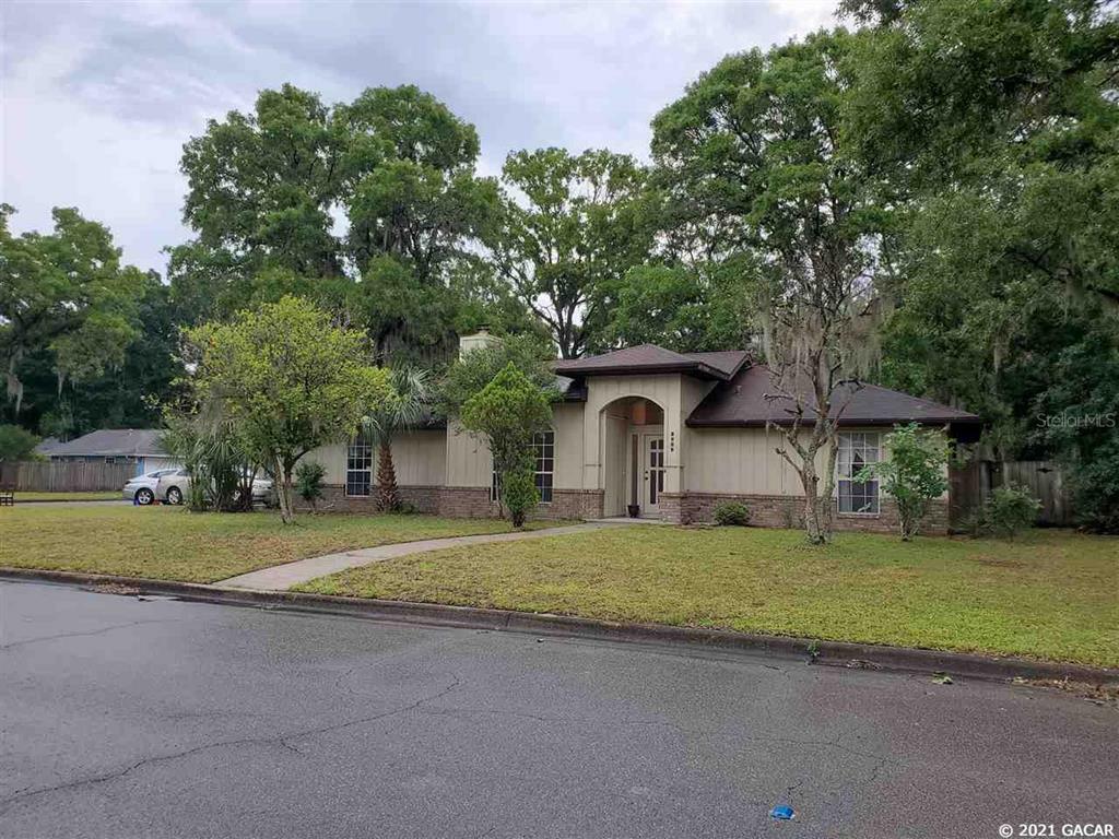 Property Photo:  2925 NW 50th Terrace  FL 32606 