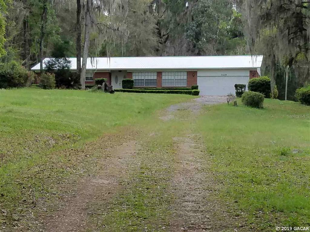 Property Photo:  7219 NW 39 Avenue  FL 32606 