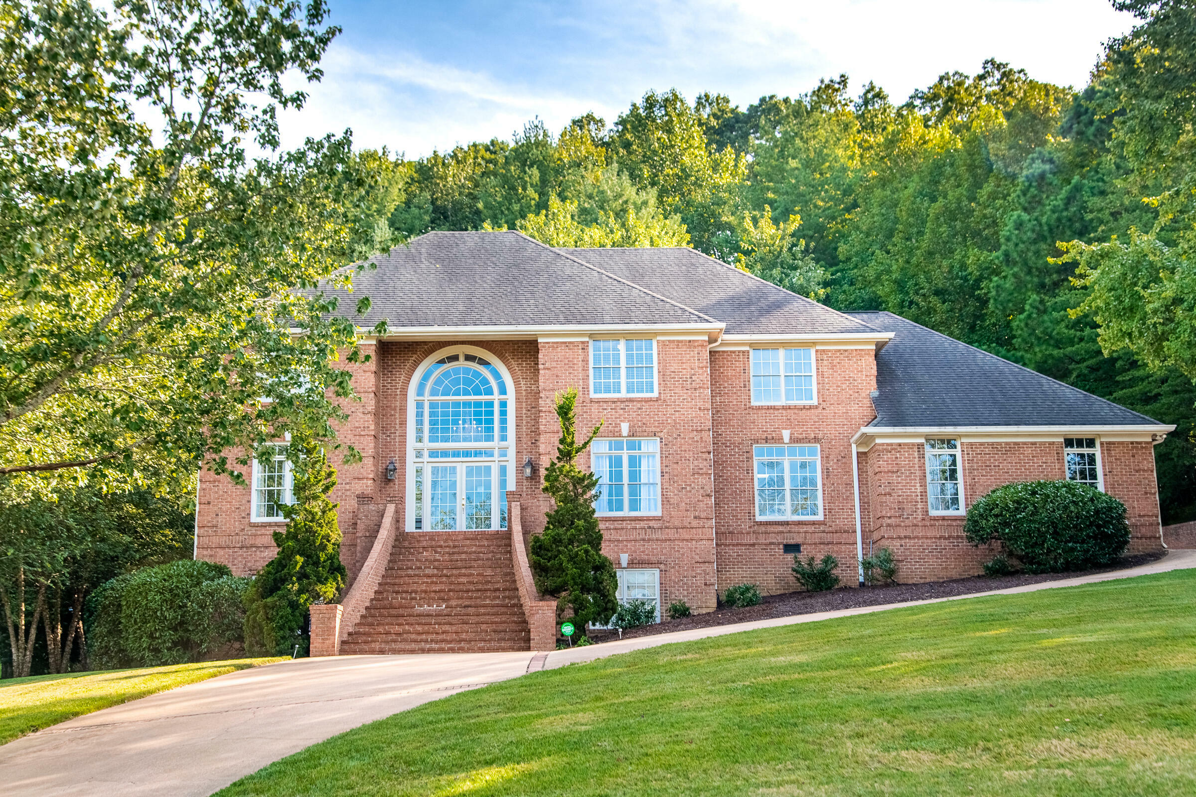 Property Photo:  18 Ridgerock Drive  TN 37377 