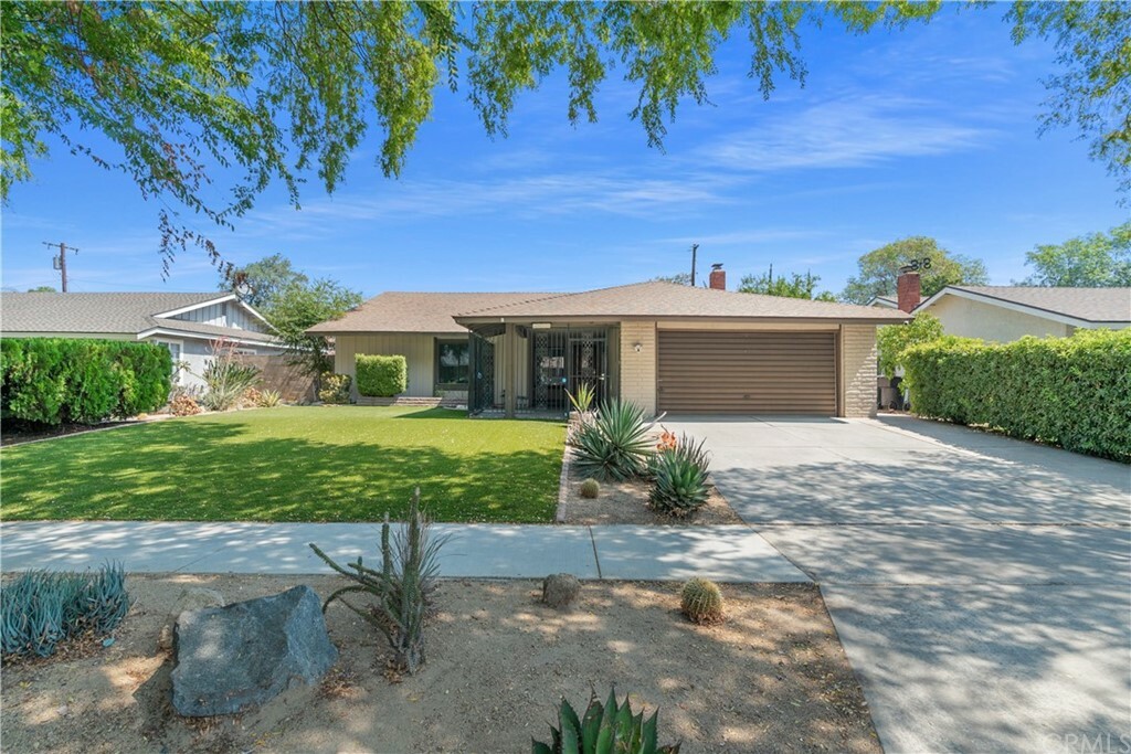 Property Photo:  3919 Burge Street  CA 92505 