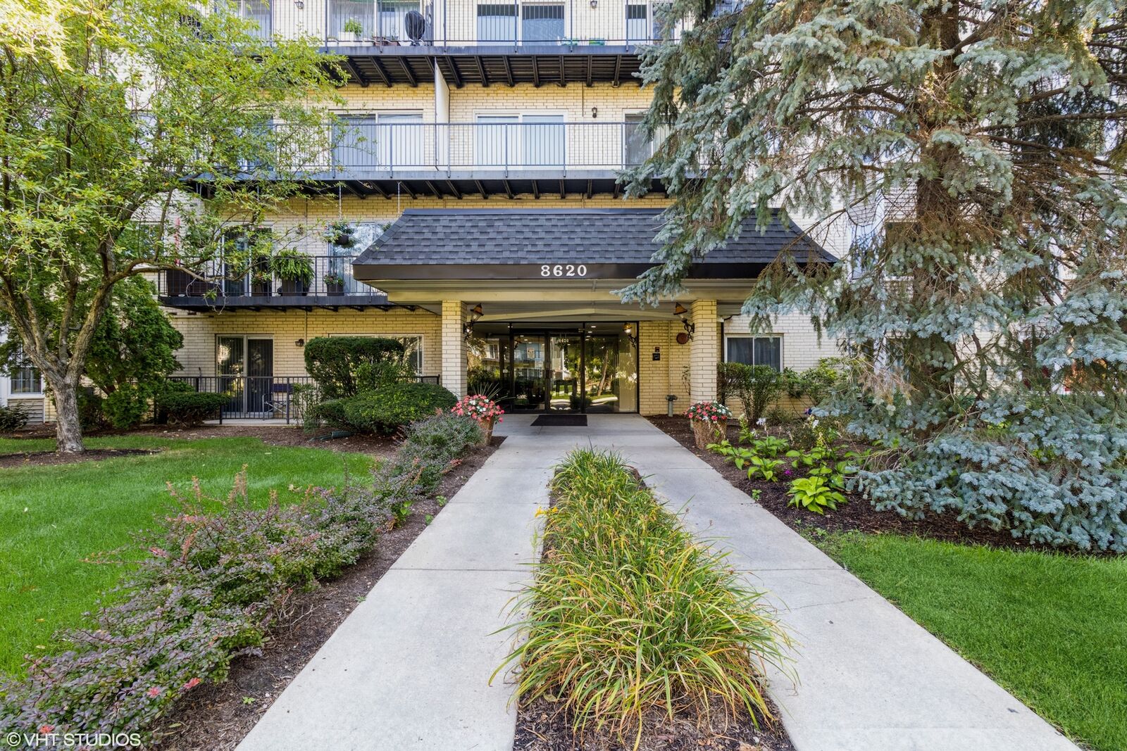 Property Photo: 8620 Waukegan Road 503 IL 60053