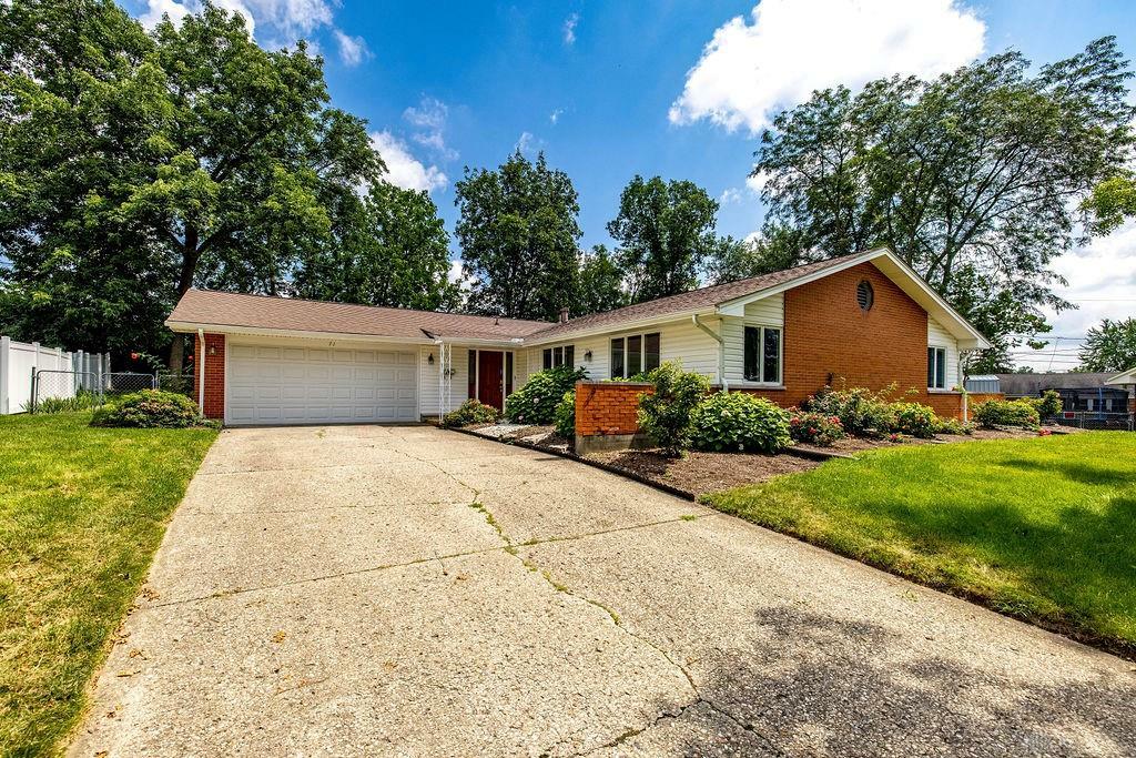 71 Lynn Rae Circle  Centerville OH 45458 photo