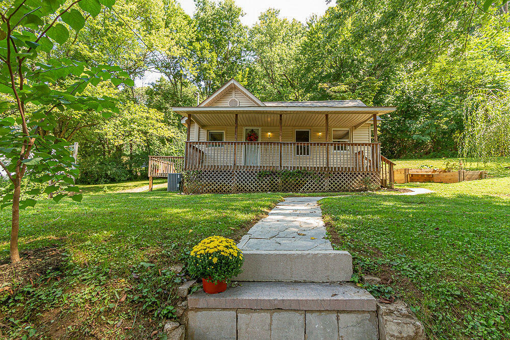 Property Photo:  1018 Hall St  TN 37920 