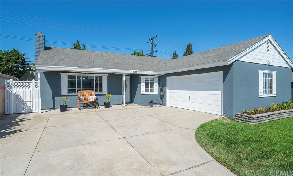 Property Photo:  17391 Marken Lane  CA 92647 