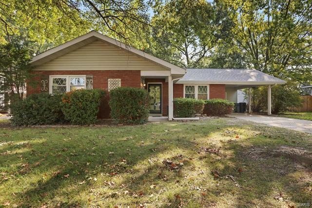 Property Photo: 9 Cardinal Lane 62249