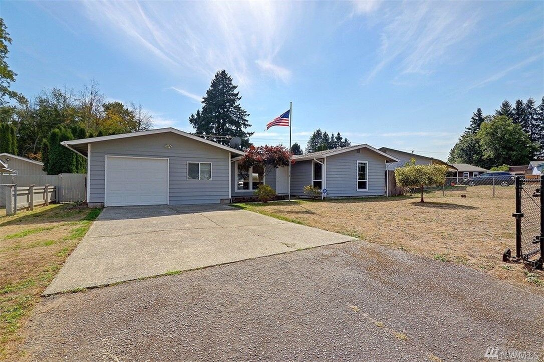 Property Photo: 2110 140th Place NE WA 98271