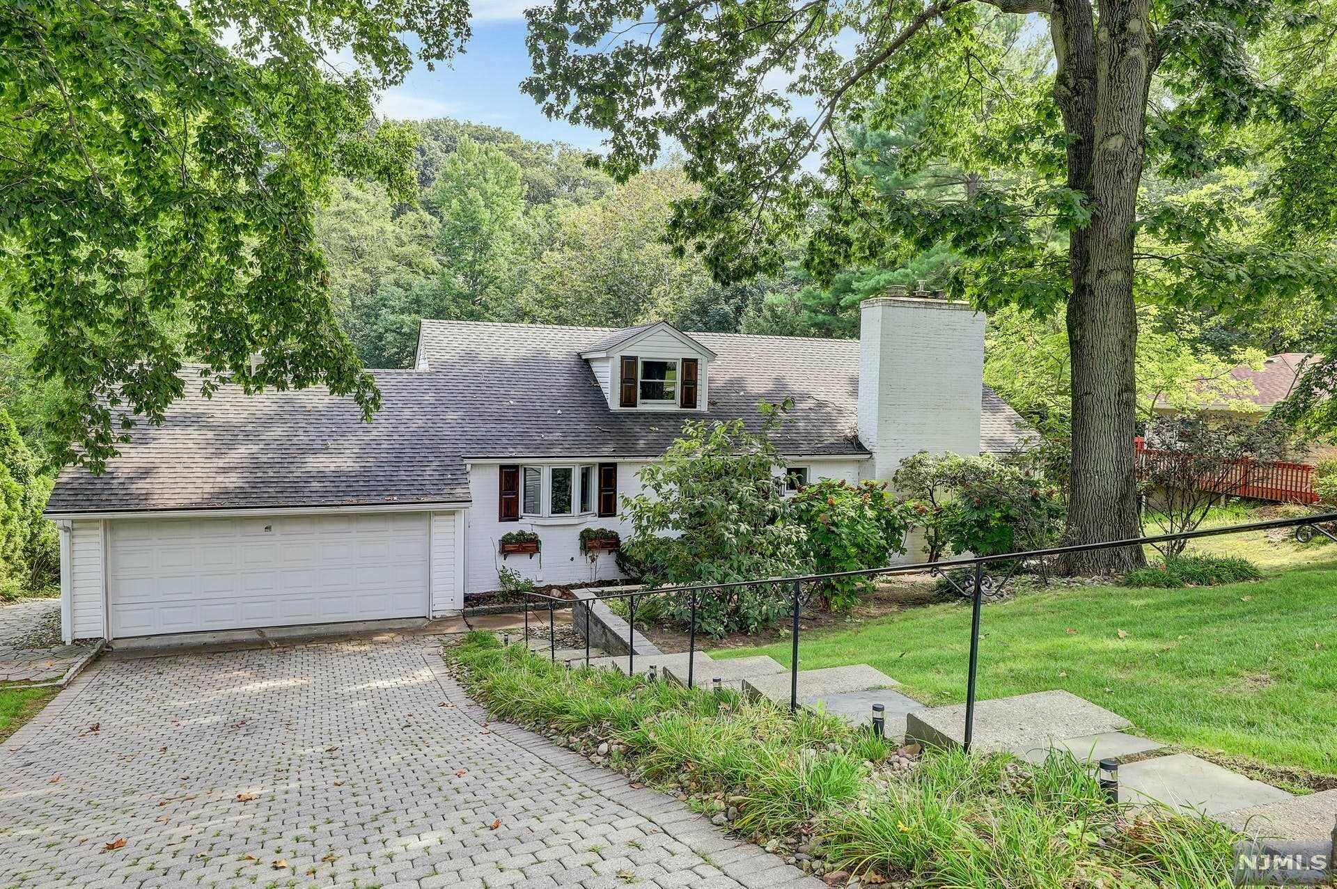 Property Photo: 667 Beechwood Drive NJ 07676