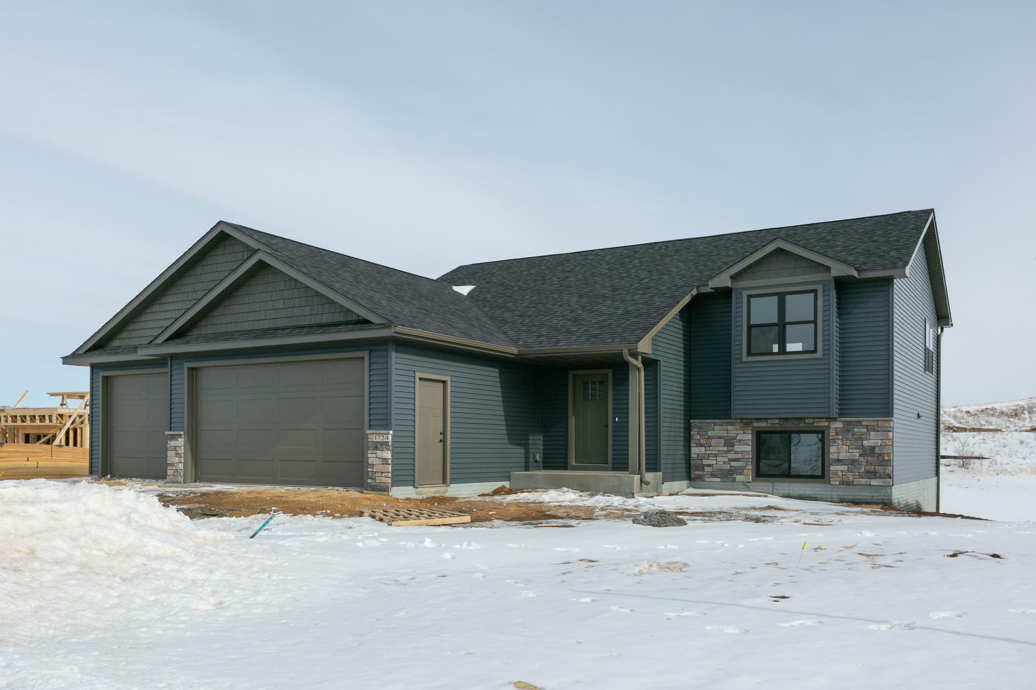 Property Photo:  1724 Otter Way  WI 54017 