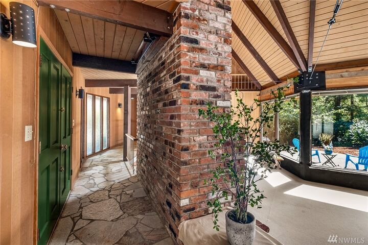 Property Photo: 26065 SE 159 Place WA 98027