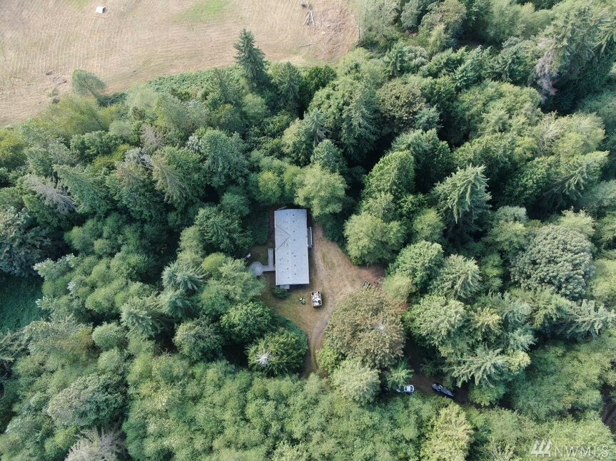 Property Photo:  16106 Ok Mill Rd  WA 98290 