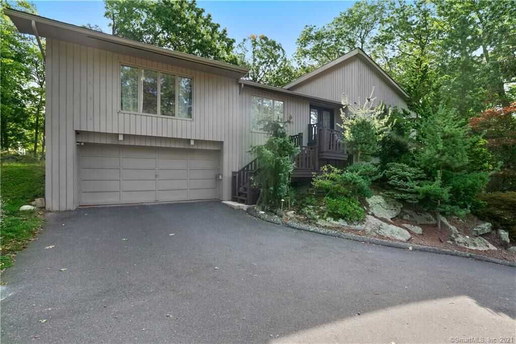 Property Photo: 195 Mountain Road CT 06040