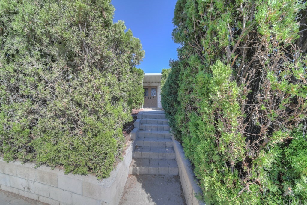 Property Photo:  25011 Leon Road  CA 92548 