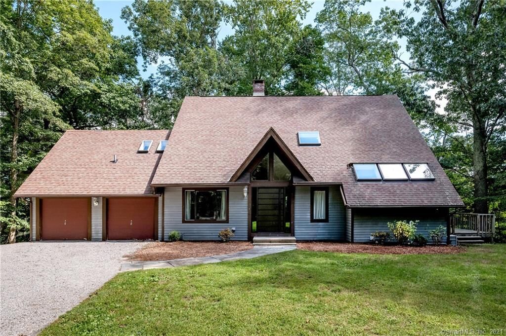 Property Photo: 36 East Liberty Street CT 06412