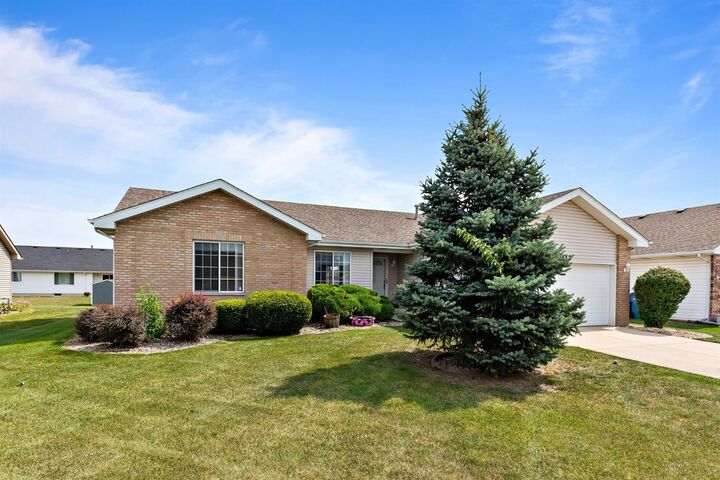 557 Sunflower Lane  Dyer IN 46311 photo