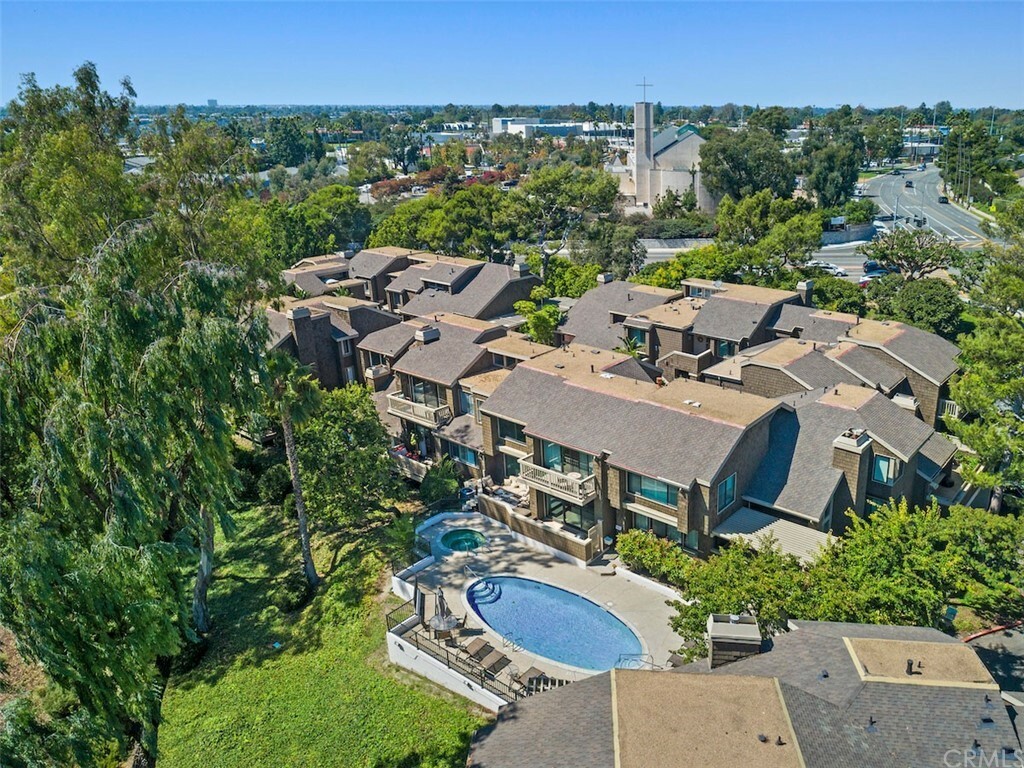 Property Photo:  33 Sea Island Drive  CA 92660 