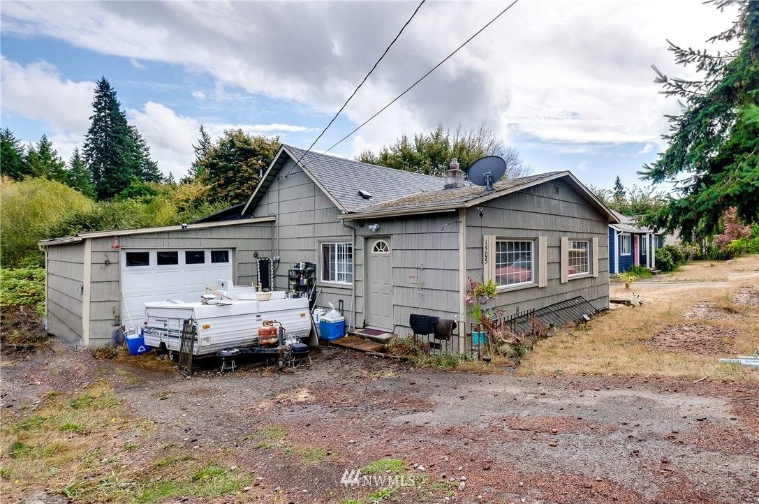 Property Photo: 1505 Retsil Road SE WA 98366