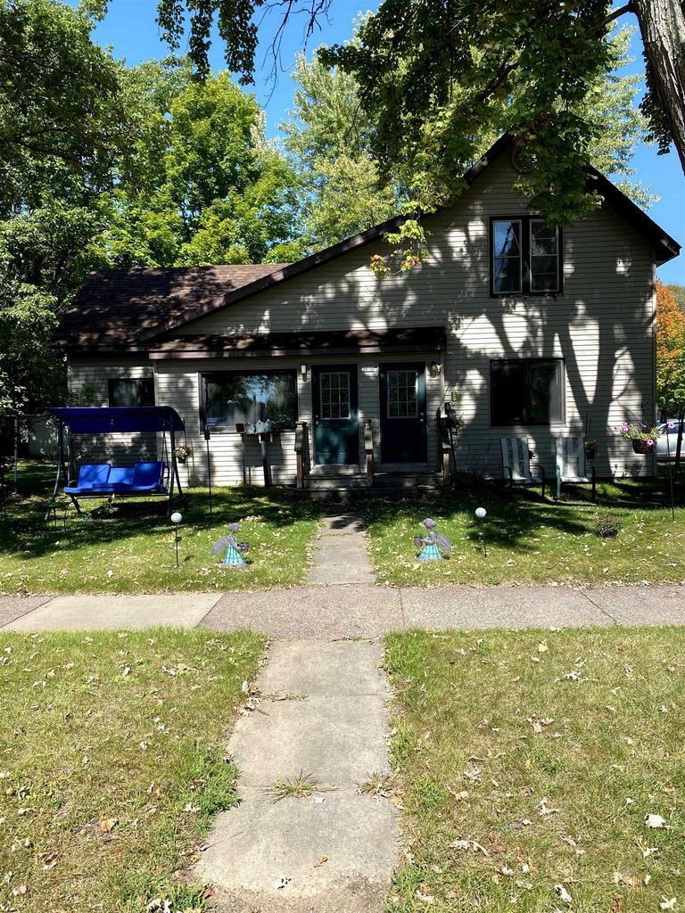 Property Photo:  1610 East 6th Street  WI 54452 