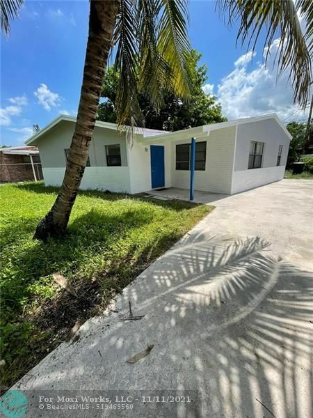 Property Photo:  3060 NW 17th Ct  FL 33311 