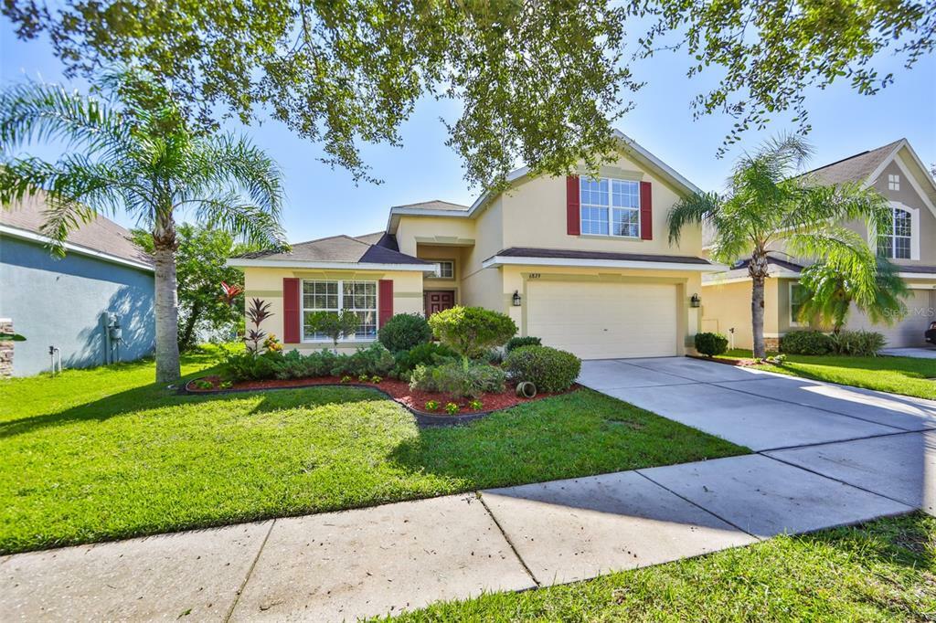 Property Photo:  6829 Guilford Bridge Drive  FL 33572 