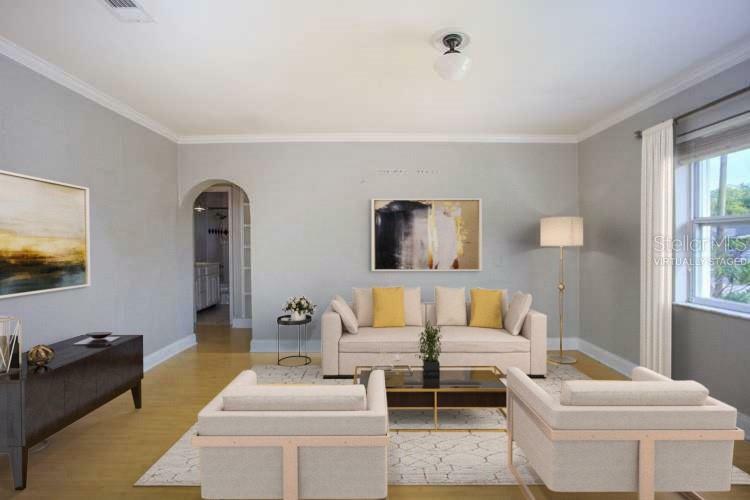Property Photo: 401 61st Avenue NE FL 33703