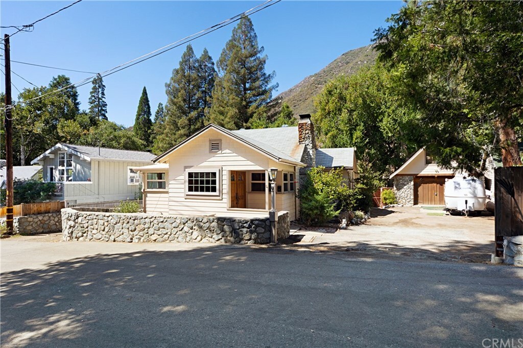 Property Photo:  9 Oak Drive  CA 91759 