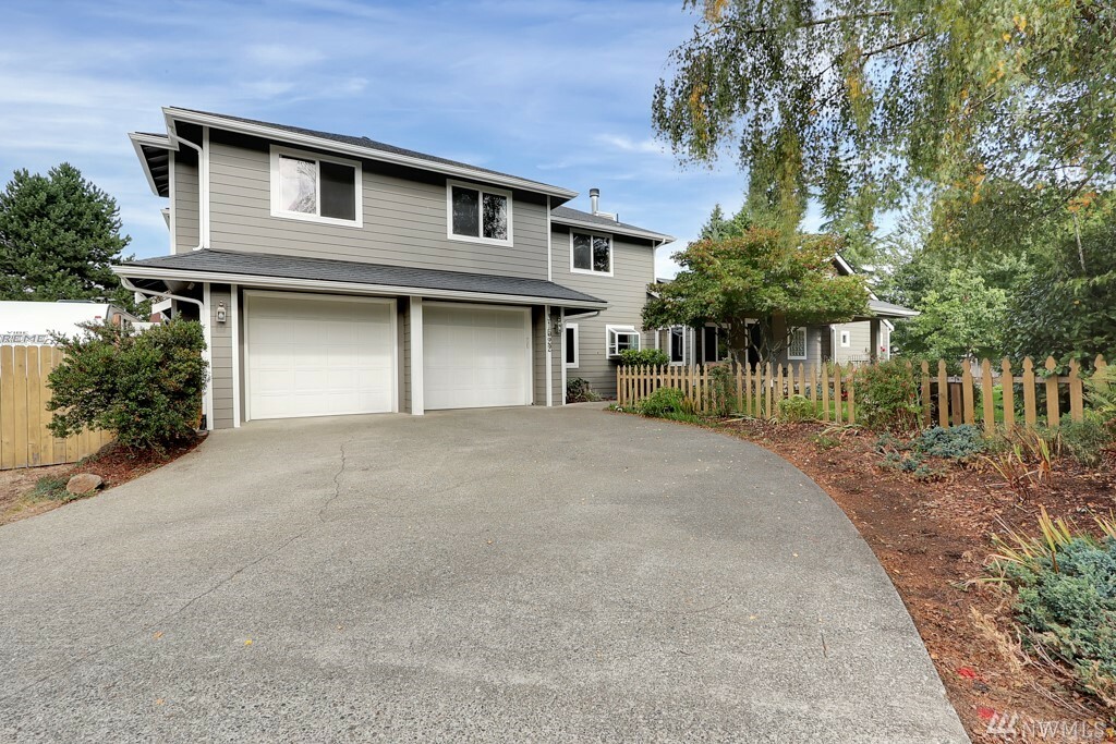 Property Photo:  31522 117th Place SE  WA 98092 