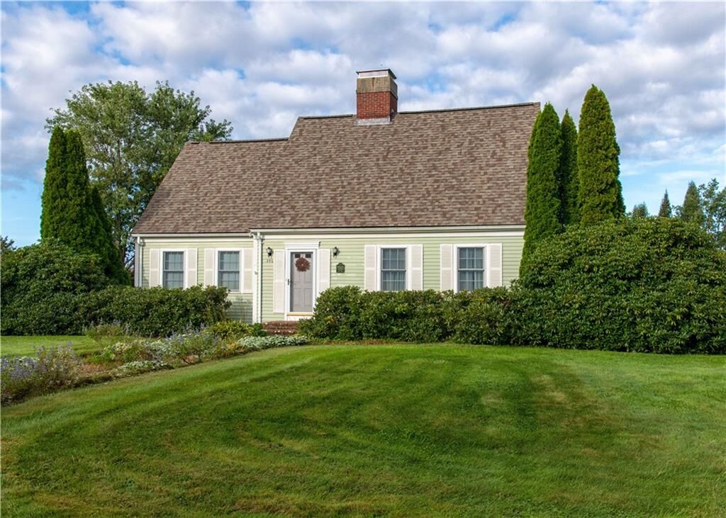 Property Photo:  246 Hilltop Dr  RI 02871 