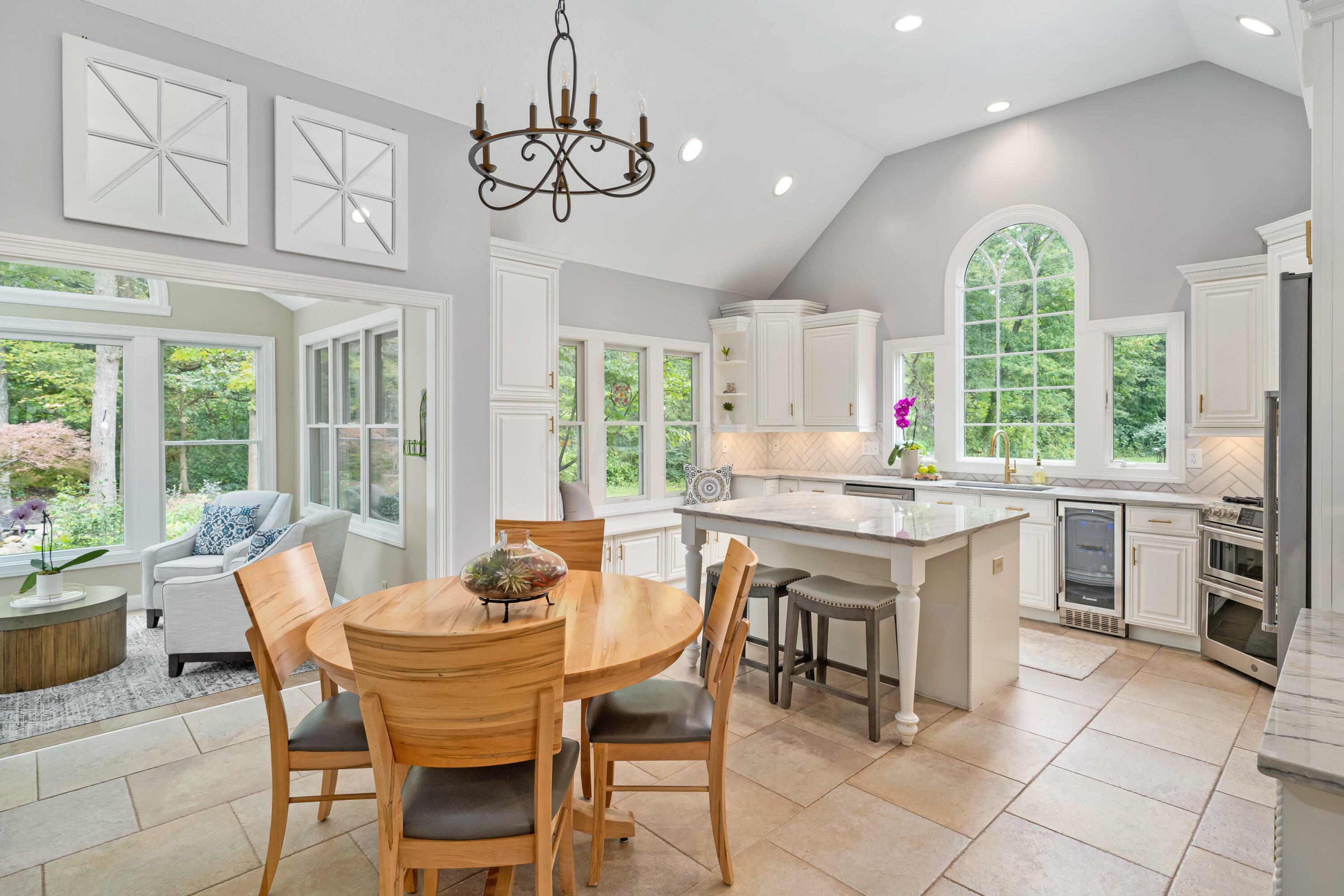 Property Photo: 7735 Clear Creek Court OH 43004