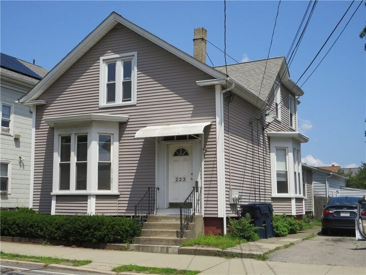 223 Gano St  Providence RI 02906 photo