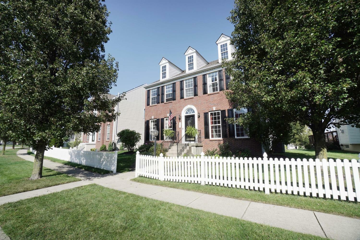 Property Photo:  1296 Weathervane Way  OH 45036 