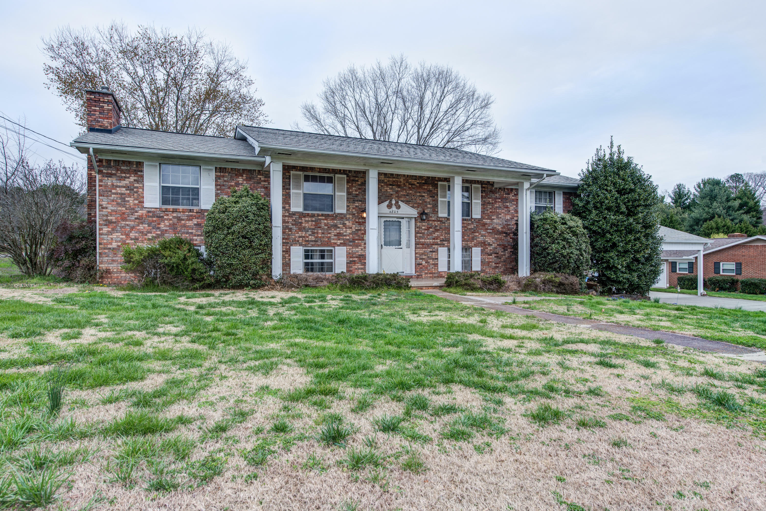 Property Photo:  4845 Macmont Circle  TN 37849 