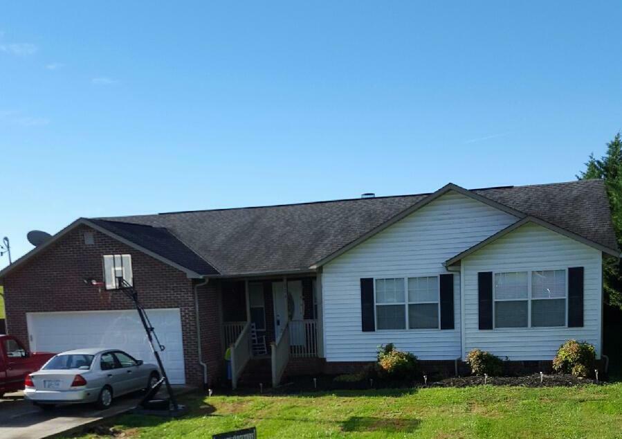 Property Photo:  124 Acorn Drive  TN 37721 