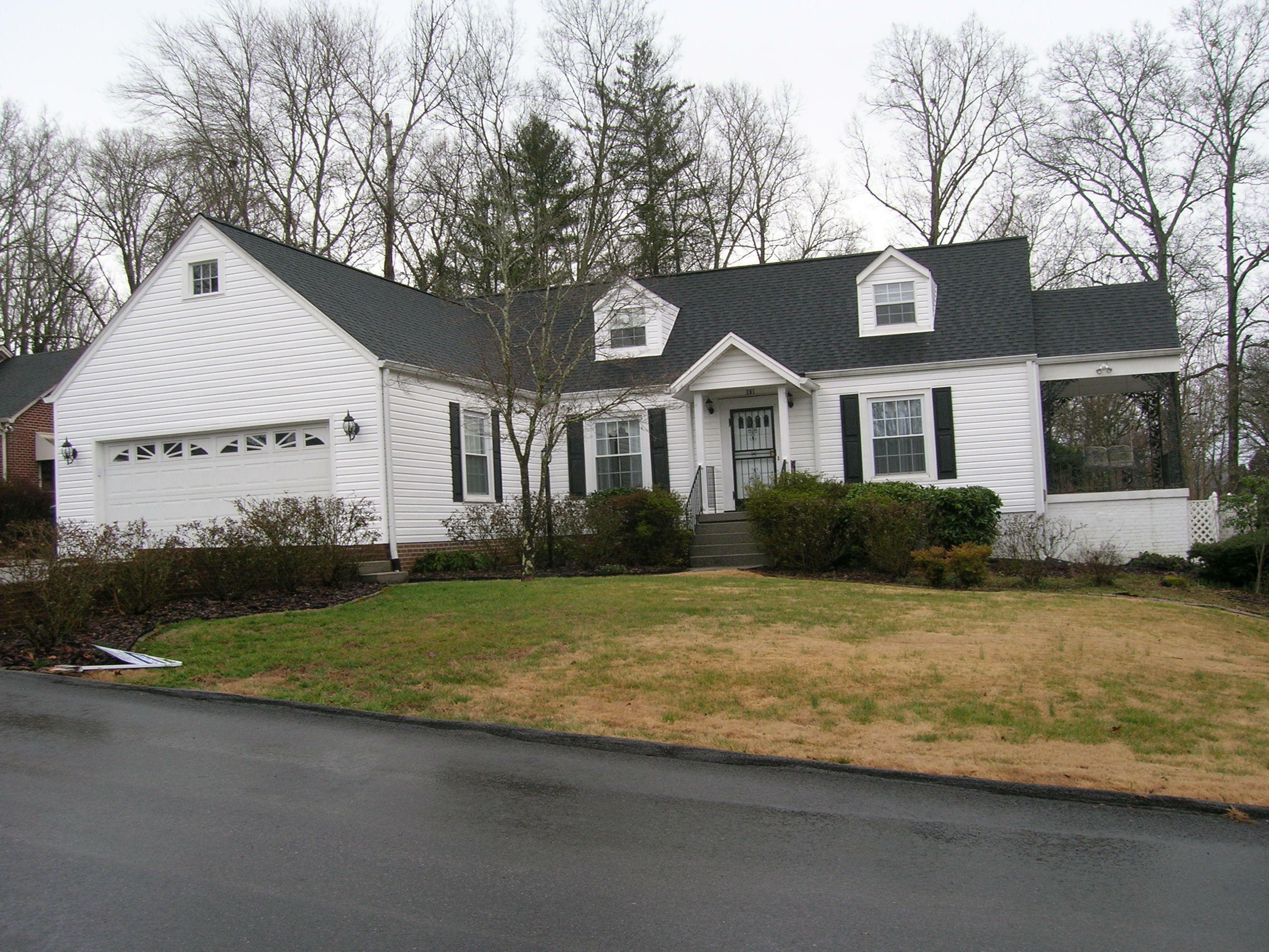 Property Photo:  201 W Red Bud Rd  TN 37920 