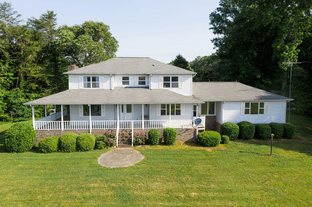 Property Photo:  251 County Road 580  TN 37303 