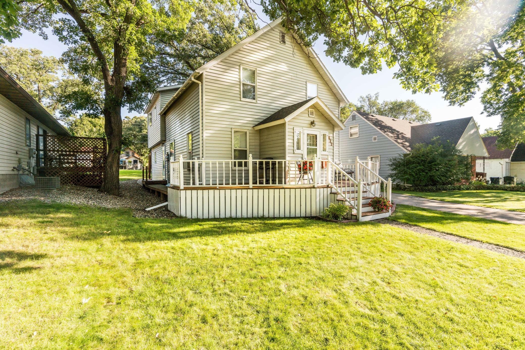 Property Photo: 822 W Summit Avenue MN 56537