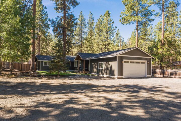 19163 Kiowa Road  Bend OR 97702 photo