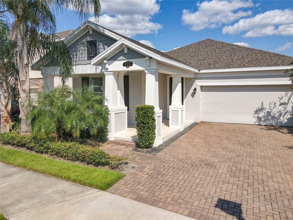 Property Photo:  8955 Lookout Pointe Dr  FL 34786 