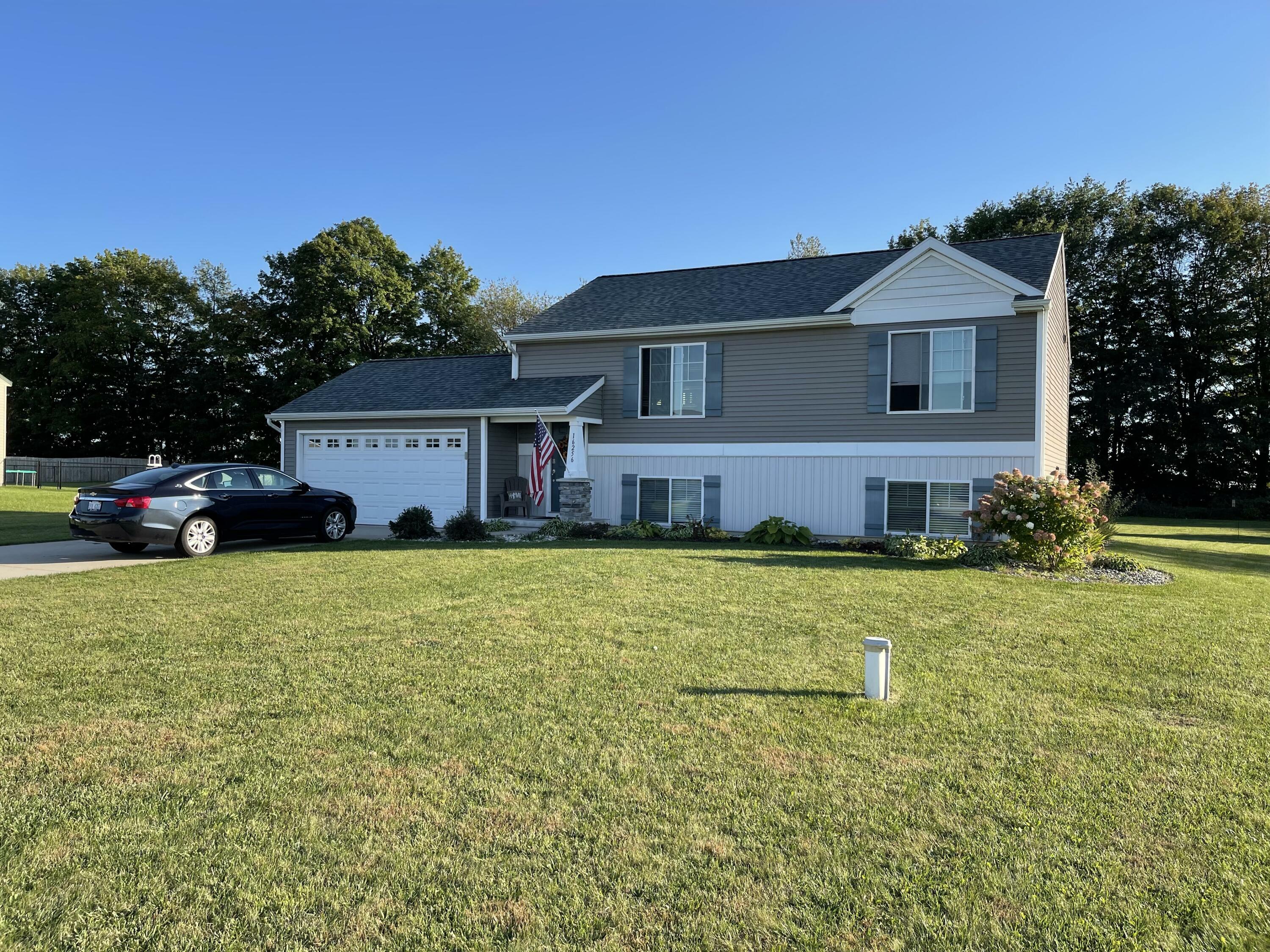 Property Photo:  16256 Trent Ridge Drive  MI 49319 