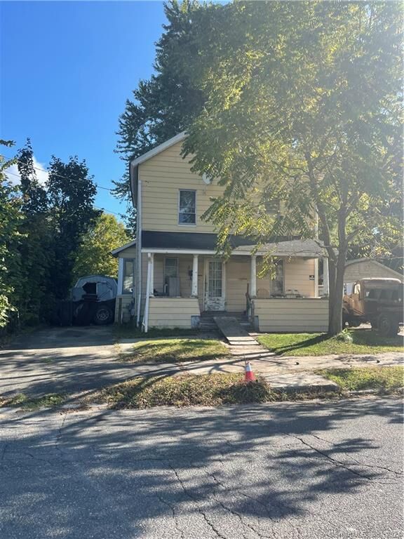 Property Photo:  19 Henry Street  CT 06810 