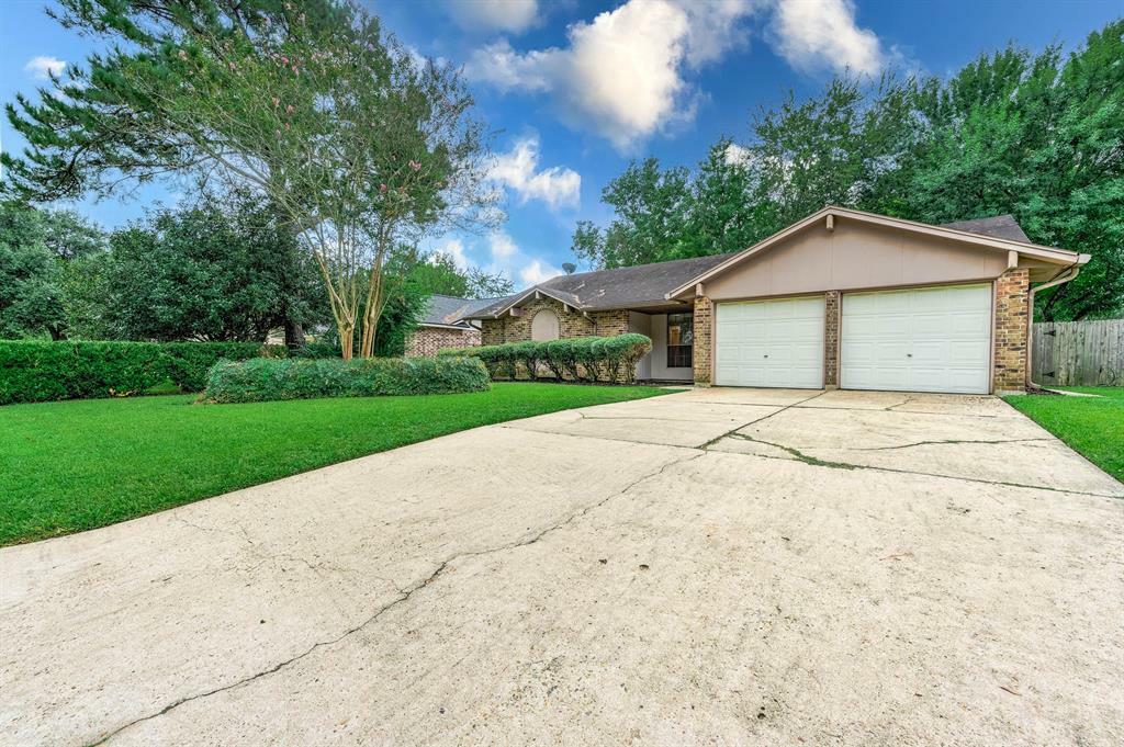 Property Photo:  19431 Leafwood Lane  TX 77084 