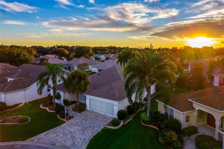 Property Photo: 17422 SE 72nd Overbrook Court FL 32162
