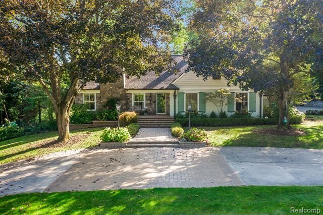 4521 Walnut Lake Road  Bloomfield Twp MI 48301 photo