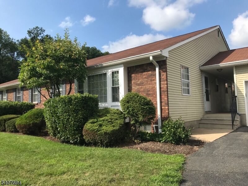 Property Photo: 2 Lynn Ct NJ 07932