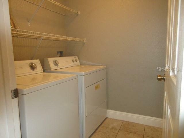 Property Photo:  822 Camargo Way 306  FL 32714 