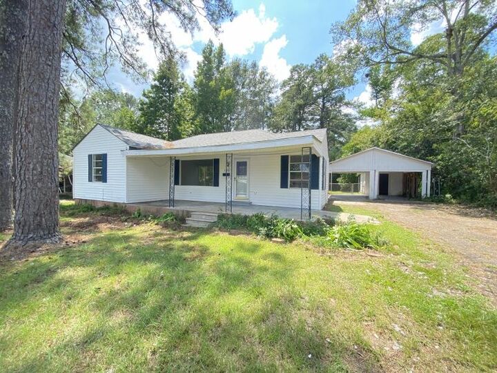1102 John Paul Jones Ave  Leesville LA 71446 photo