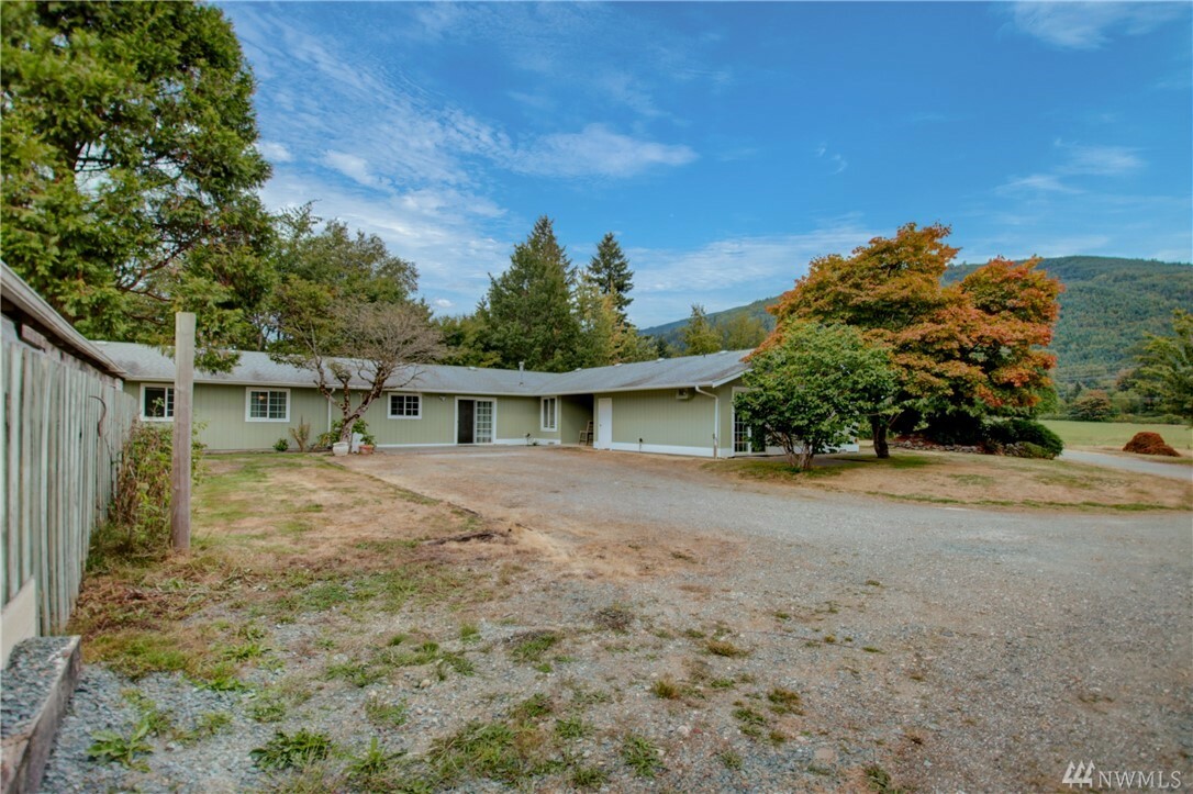 Property Photo:  4824 State Route 9  WA 98284 