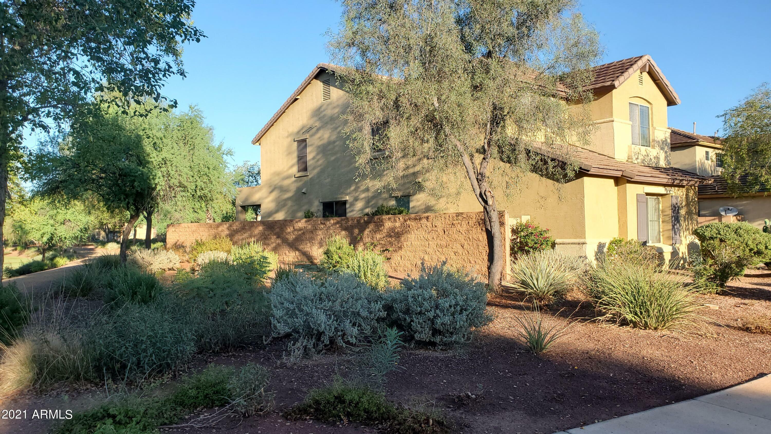 Property Photo: 7724 S 72nd Avenue AZ 85339