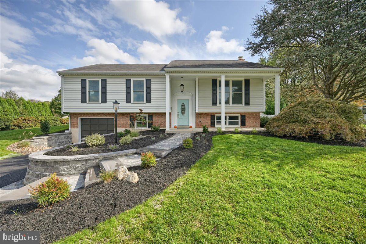 Property Photo: 924 Greenlea Road PA 17033